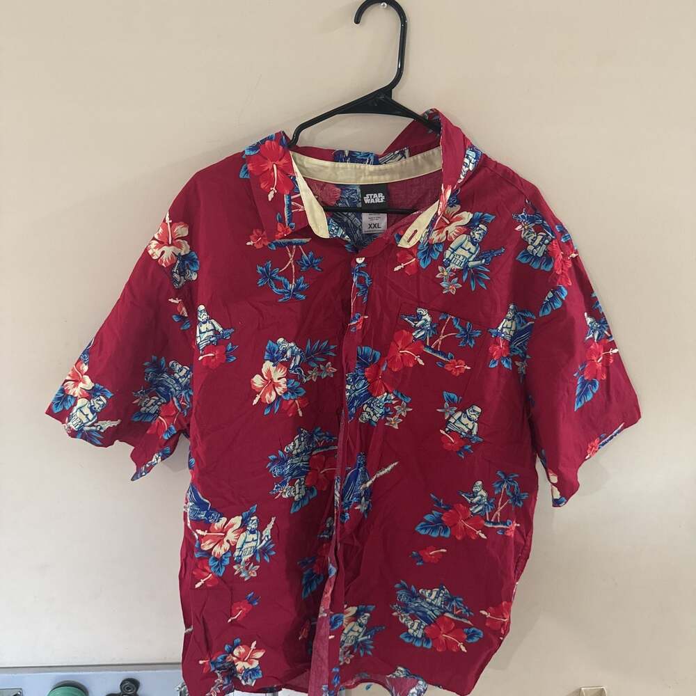 Disney Star Wars Shirt Men 2XL Red Hawaiian Button Up Storm Trooper Darth Camp - Picture 1 of 5